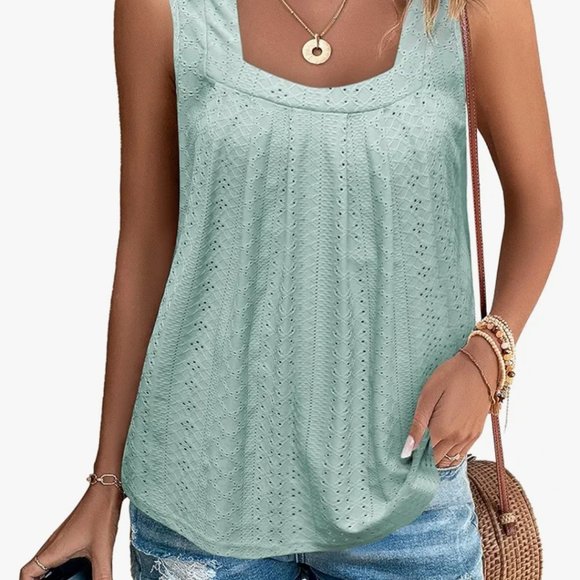 Nwot sage green eyelet tank top 1x - Picture 1 of 5